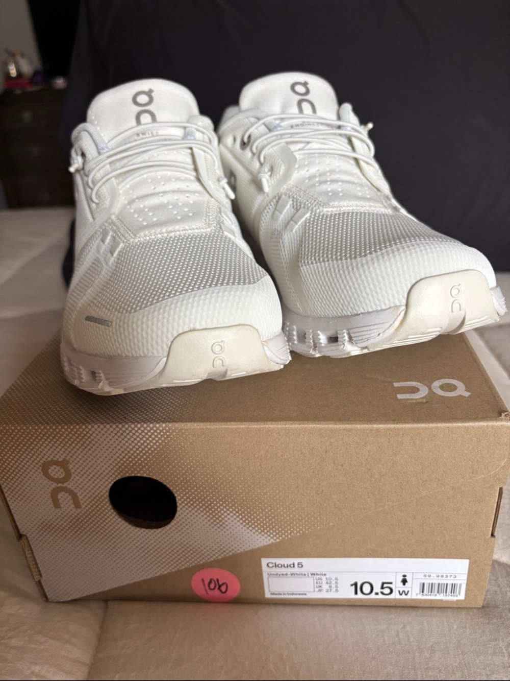 On Cloud 5 Women's Athletic Shoes - White